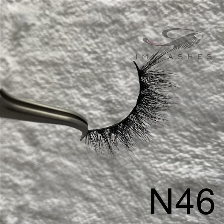 wholesale natural mink eyelashes.jpg